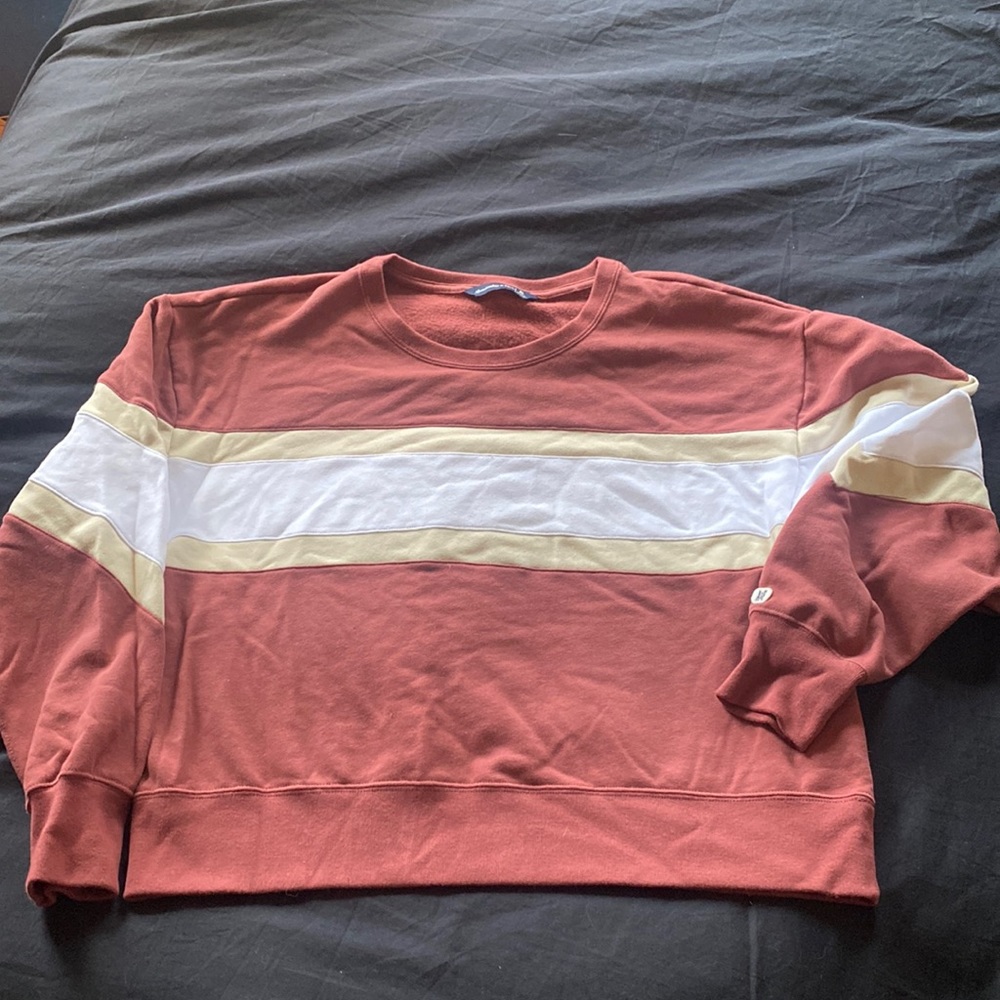 WOMENS XL A&F CROP SWEATSHIRT